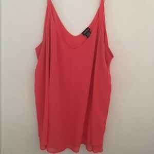 Torrid size 3 coral and flowy tank